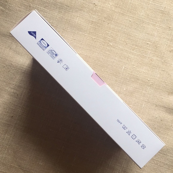 Bauerfeind VenoTrain Discretion Compression Stockings (Black) - Picture 10 of 16